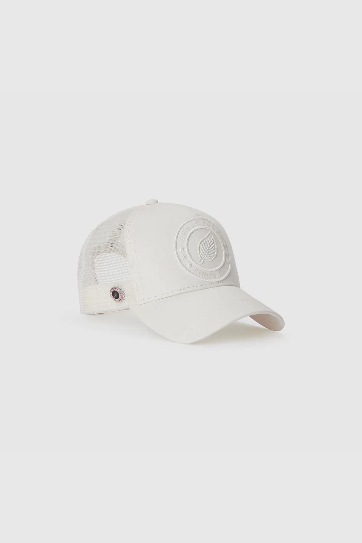 3D BASIC CAP OFF WHITE - Image 2