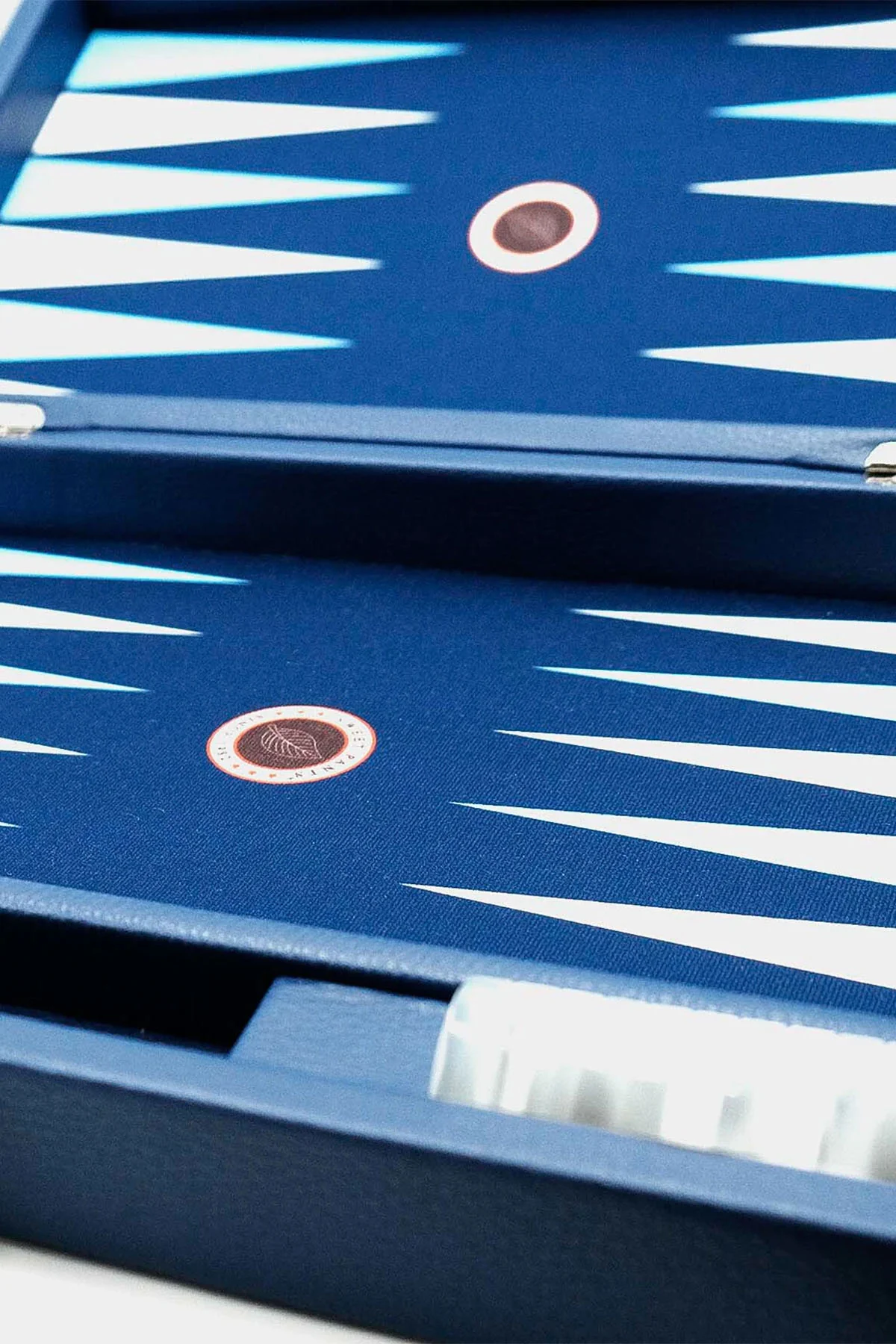 BACKGAMMON MEDIUM NAVY