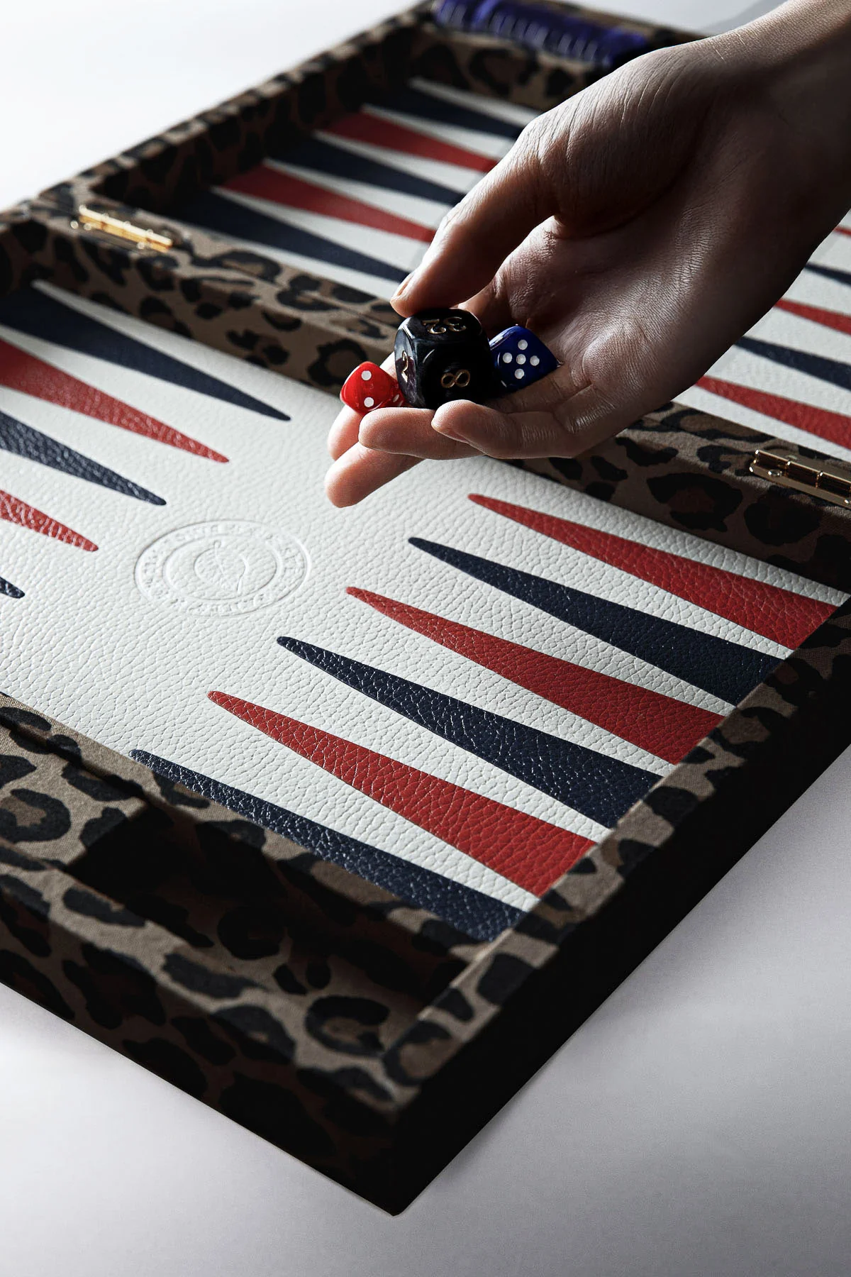 BACKGAMMON X HECTOR SAXE LEOPARD - Image 6