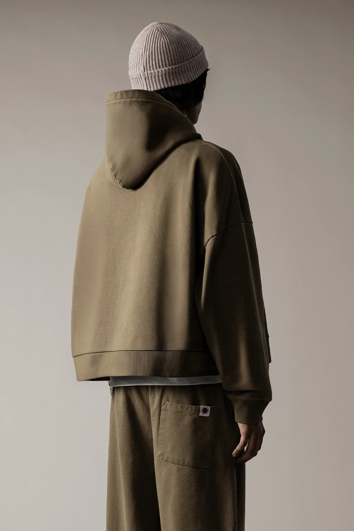 DYE HOOD KAKI - Image 5