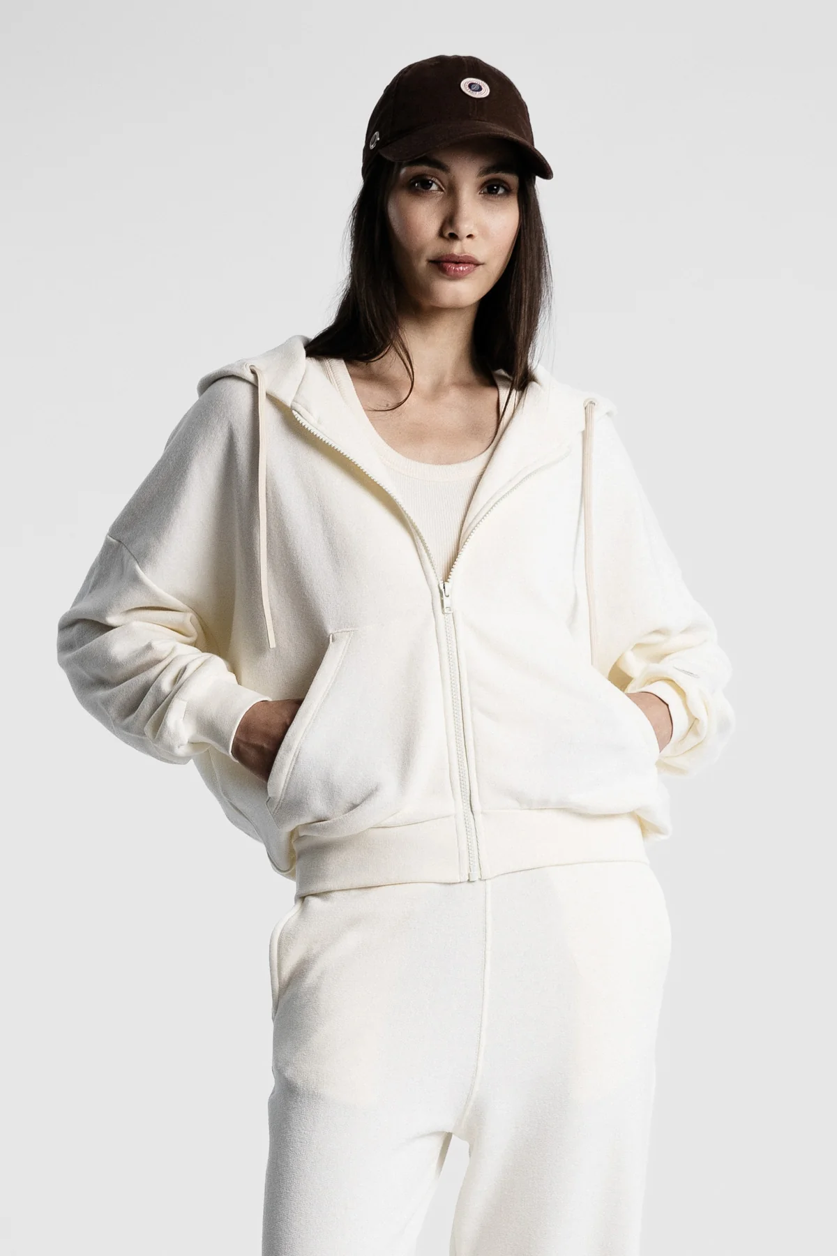 ENDLESS ZIP UP CREAM - Image 7