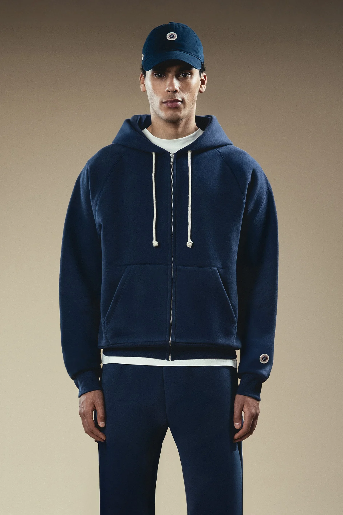 ICONIC ZIP 26