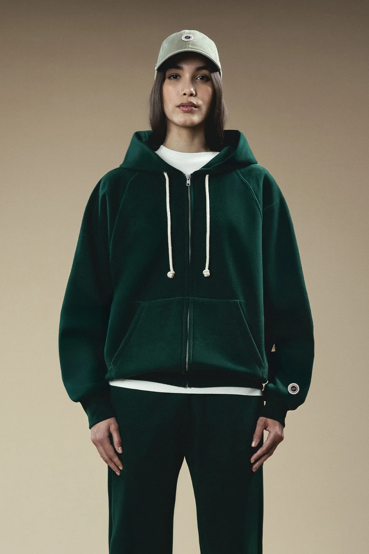 ICONIC ZIP 26
