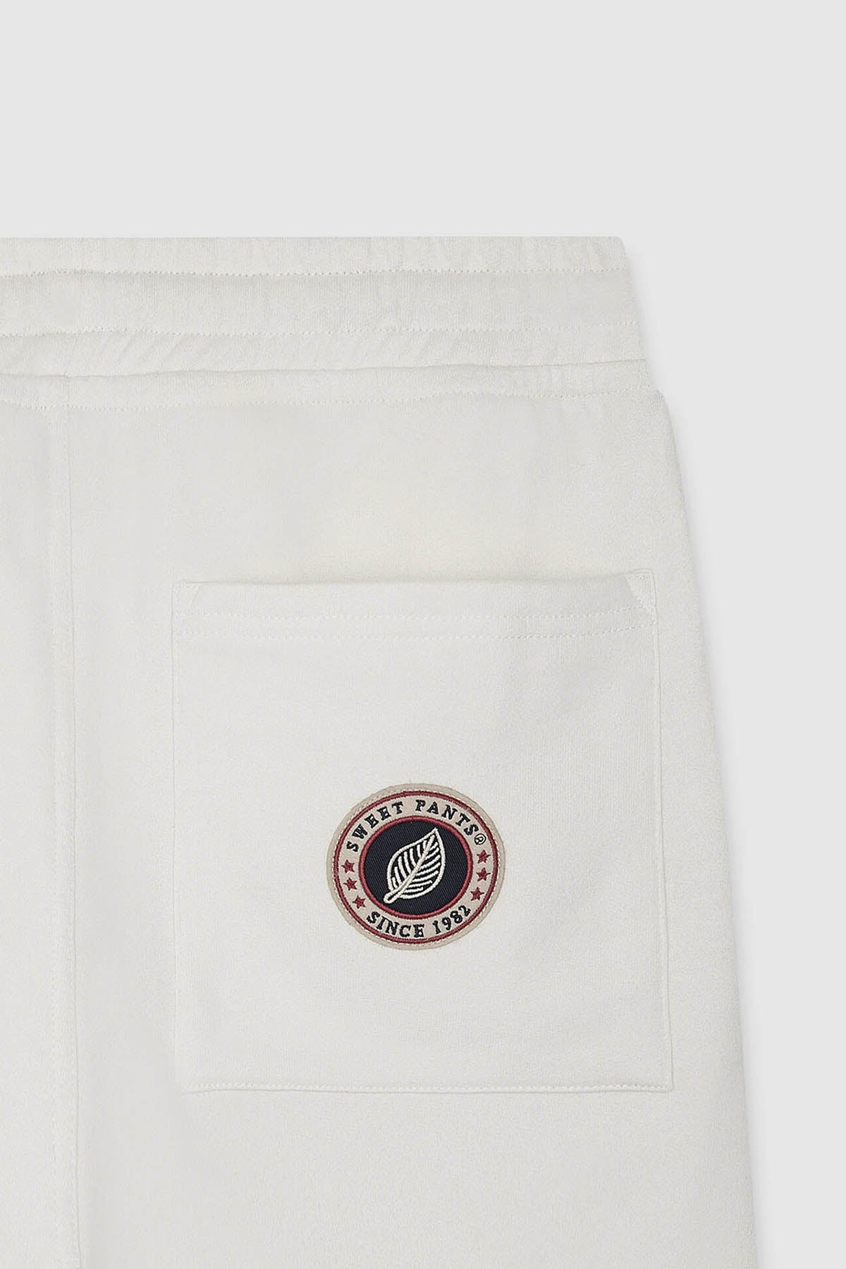 ICONIC SHORT OFF WHITE - Image 4