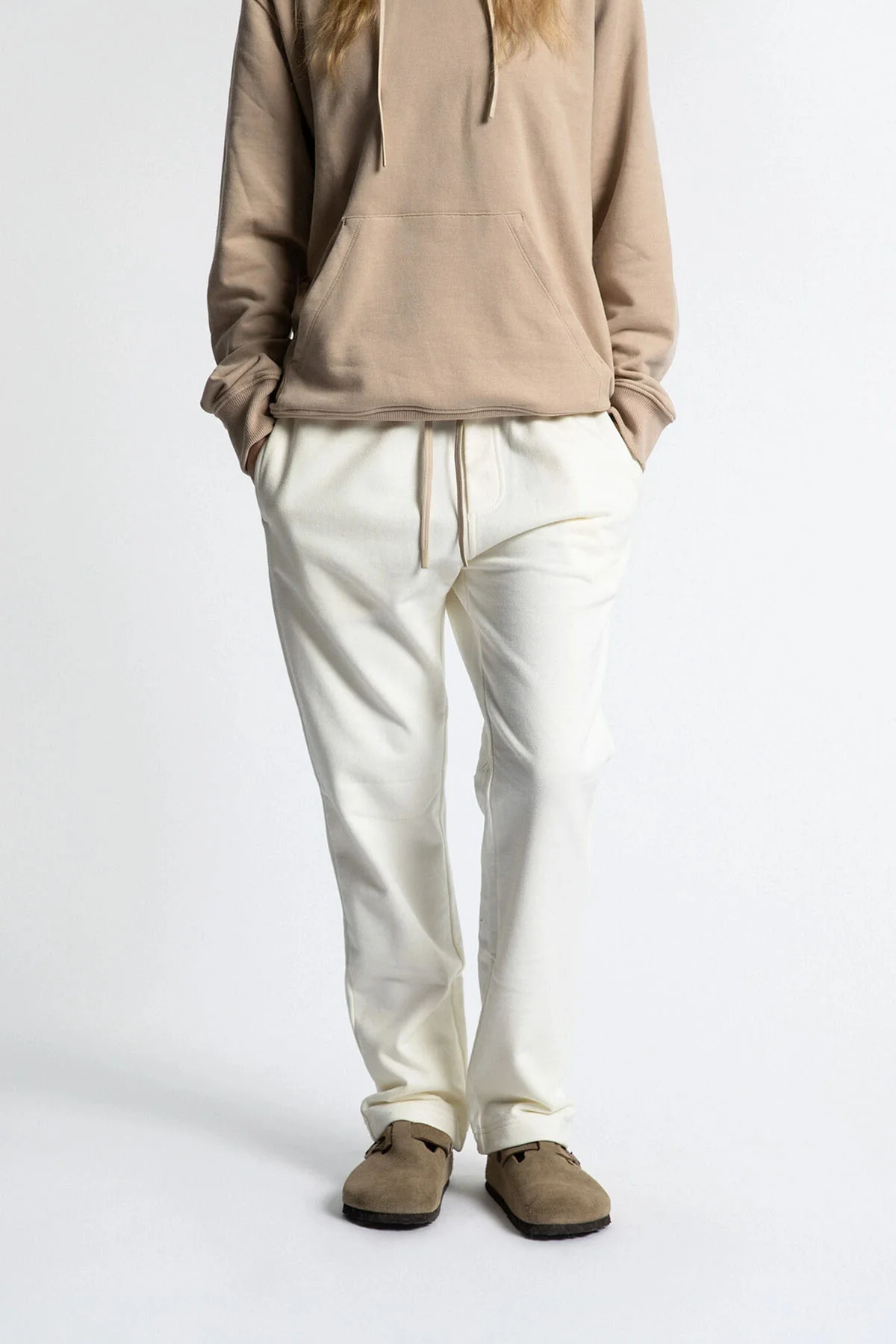 ICONIC STRAIGHT MILK - Image 9
