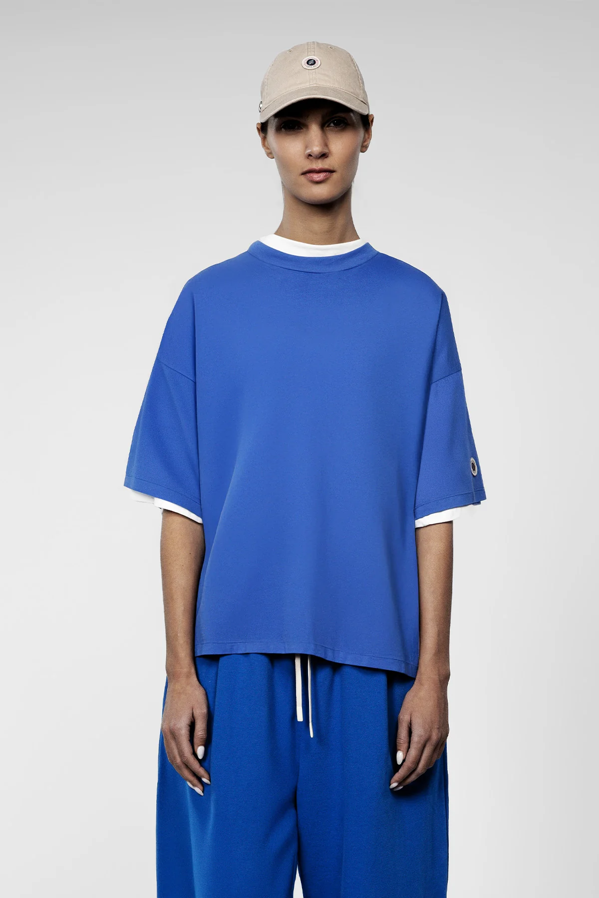 ICONIC TEE ELECTRIK