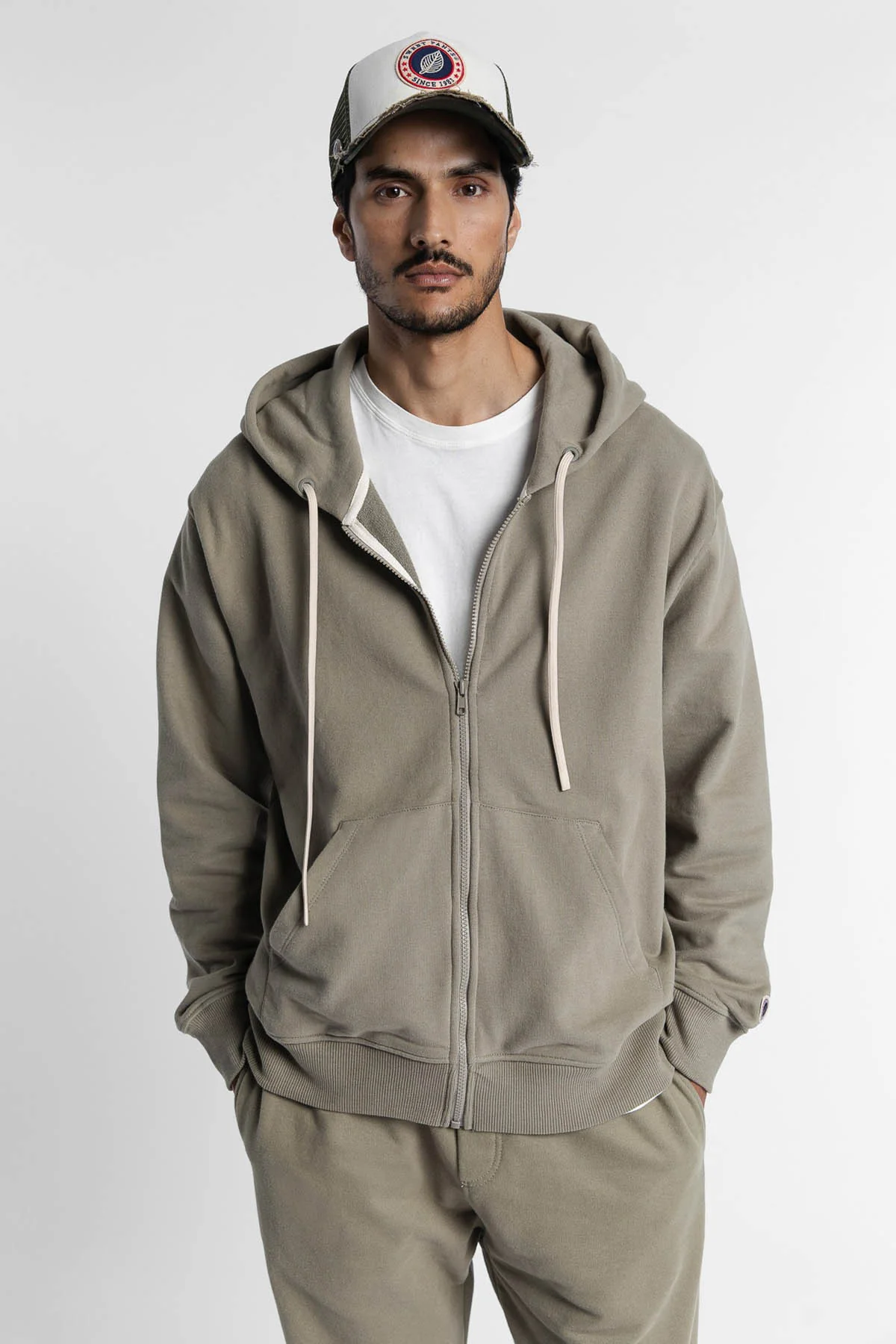 ICONIC ZIP UP SAGE