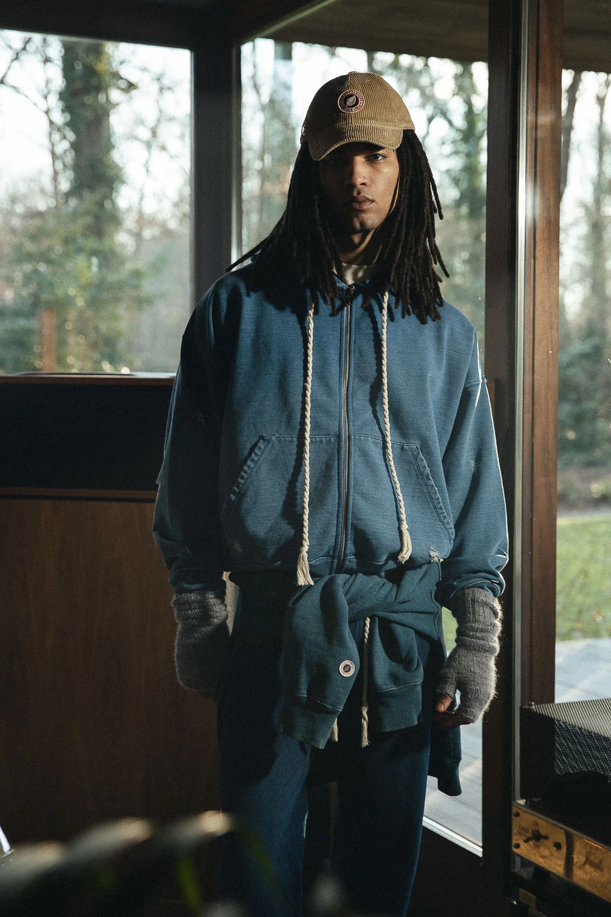 INDIGO ZIP USED - Image 2