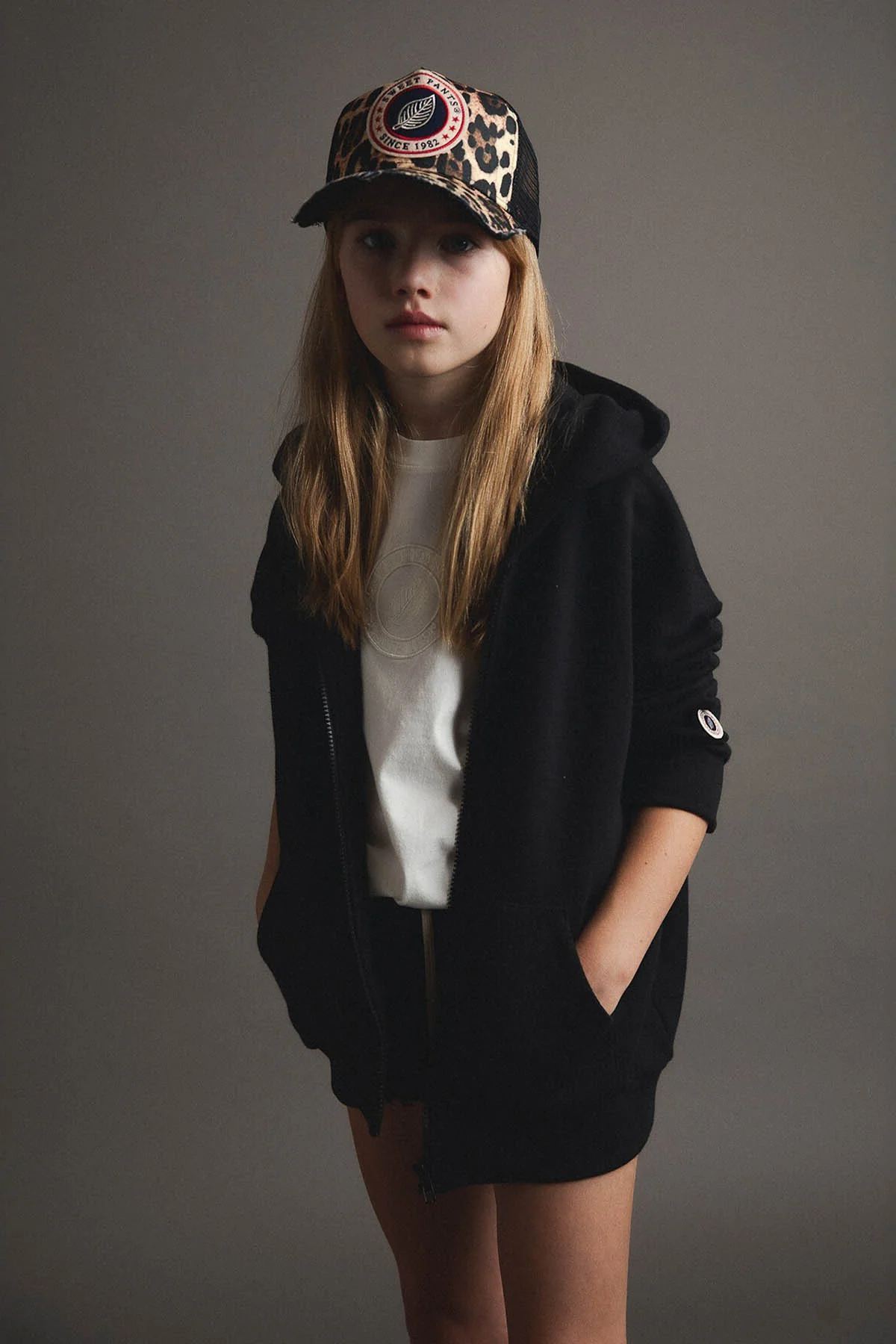 KID ENDLESS ZIP BLACK