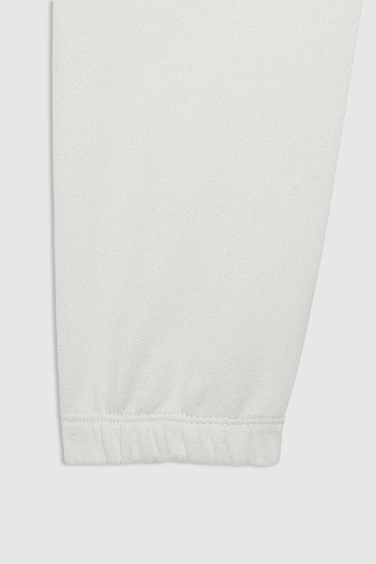 KID ICONIC JOGG OFF WHITE - Image 4