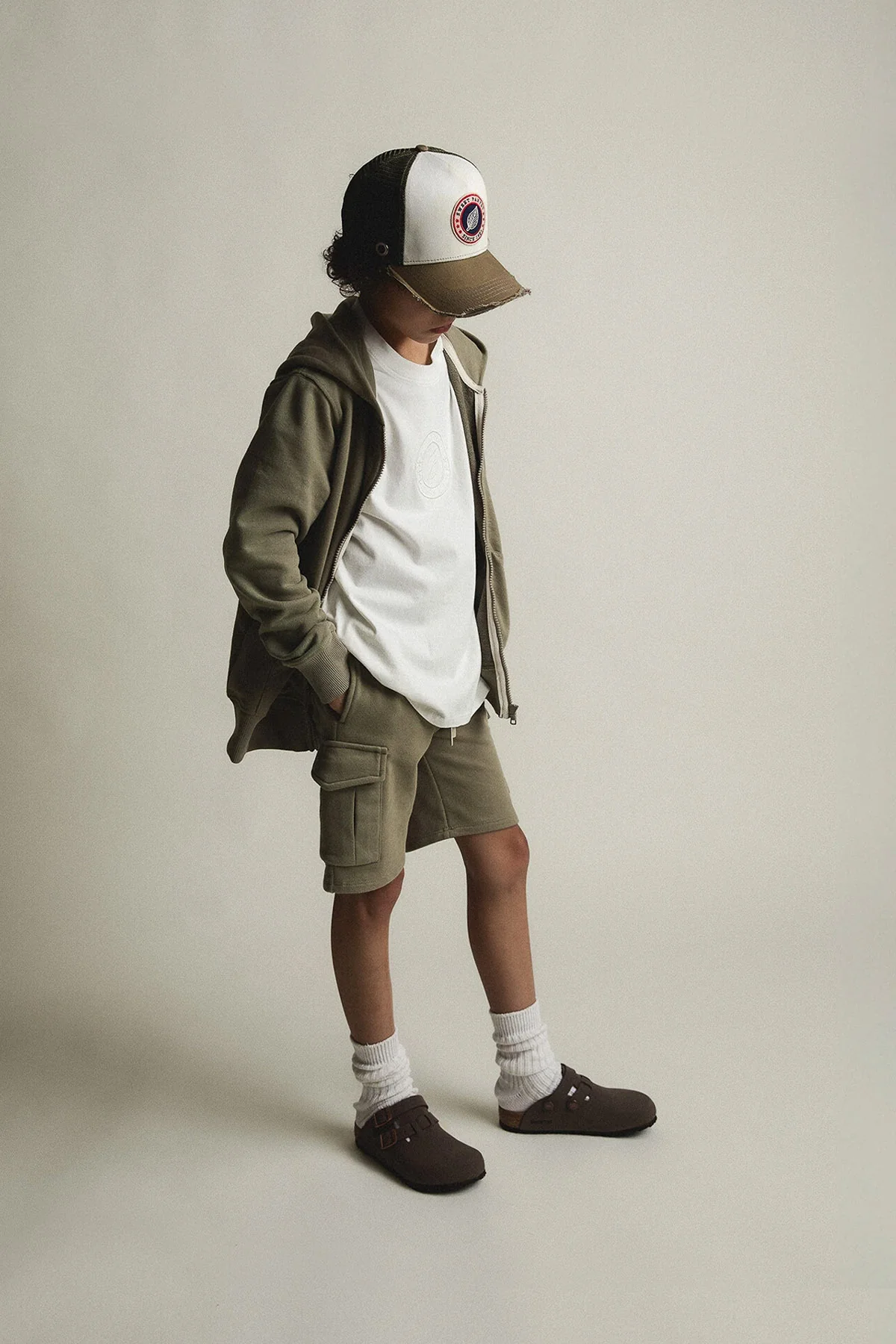 KID ICONIC SHORT CARGO SAGE - Image 7