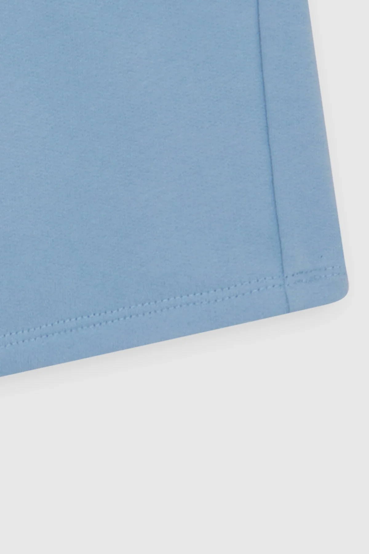 KID ICONIC SHORT VARSITY BLUE - Image 4