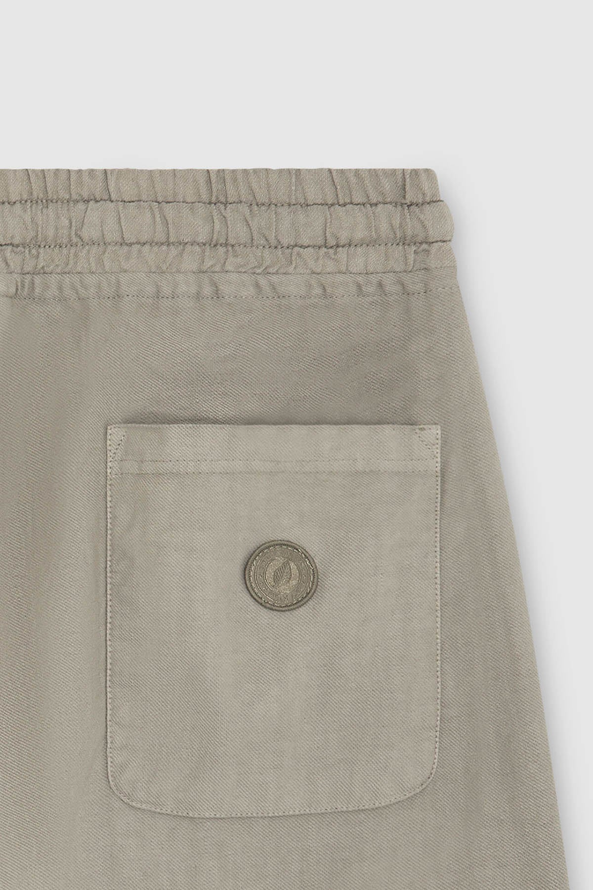 LINEN SHORT IRON - Image 4