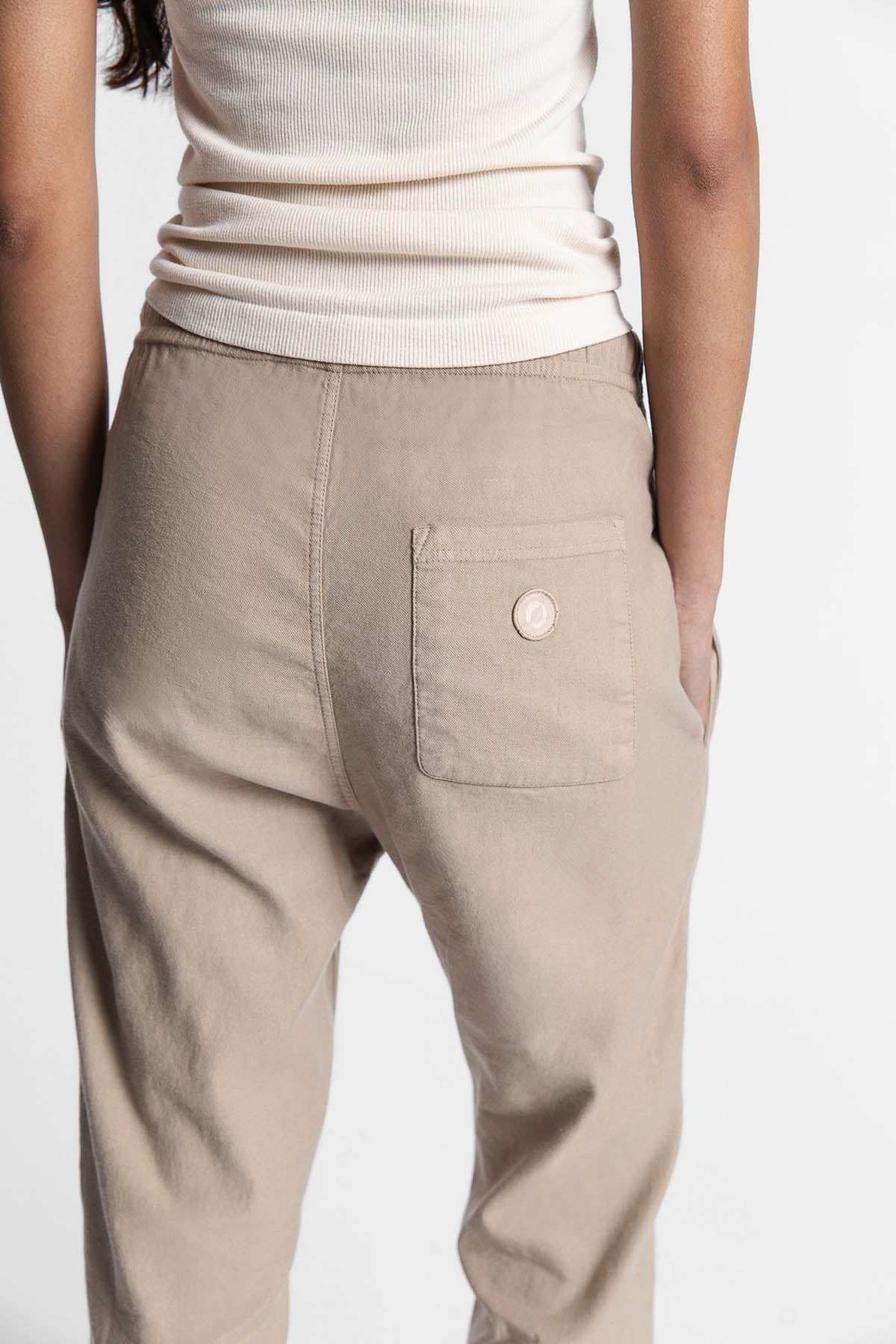 LINEN TAPER WHITE PEPPER - Image 10