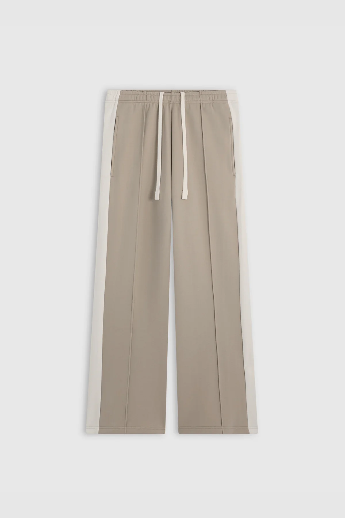 PIQUE FLARE WHITE PEPPER