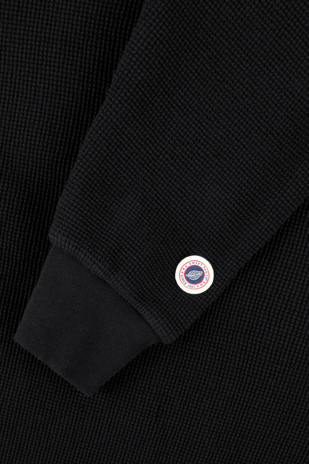 WAFFLE ZIP BLACK - Image 4